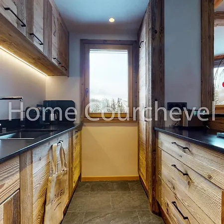 Apartamento 1850, 4 Chambres, 8 Pers, Acces Pistes, Parking Courchevel